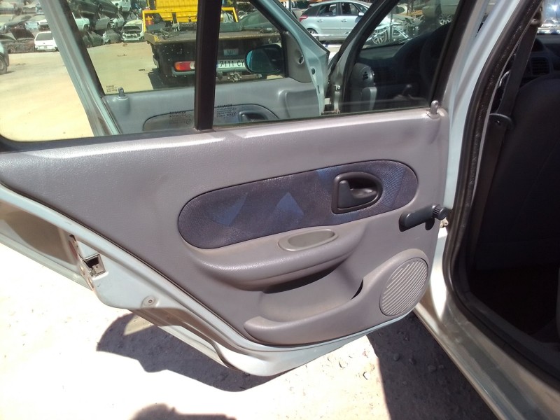 renault clio ii fase i (b/cbo) del año 1998