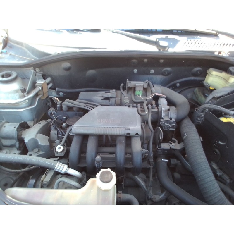 renault clio ii fase i (b/cbo) del año 1998