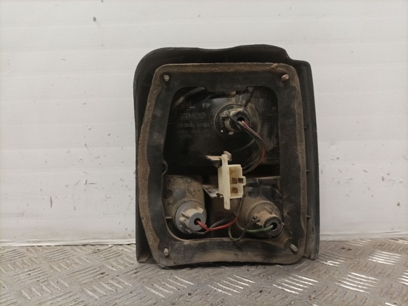 Recambio de piloto trasero izquierdo para kia pride referencia OEM IAM   