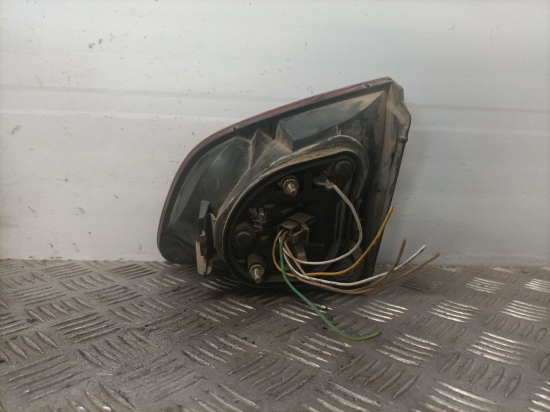 Recambio de piloto trasero izquierdo para peugeot 406 break (s1/s2) referencia OEM IAM   