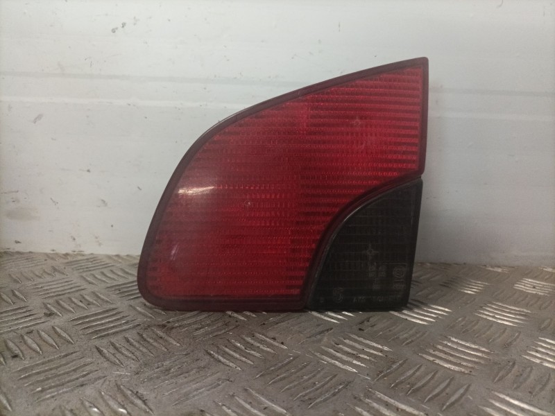 Recambio de piloto trasero derecho para peugeot 406 break (s1/s2) referencia OEM IAM   