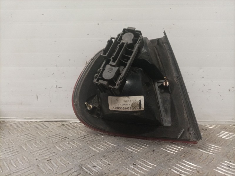 Recambio de piloto trasero derecho para seat referencia OEM IAM 6K5945096G  