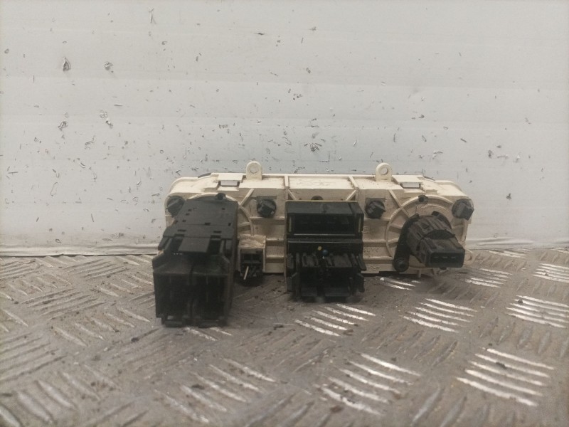 Recambio de mando calefaccion / aire acondicionado para ford mondeo berlina (gd) clx referencia OEM IAM 1027804   Recambio de mando calefaccion / aire acondicionado para ford mondeo berlina (gd) clx referencia OEM IAM 1027804