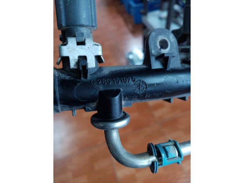 Recambio de rampa inyectora para  referencia OEM IAM 0280151075  