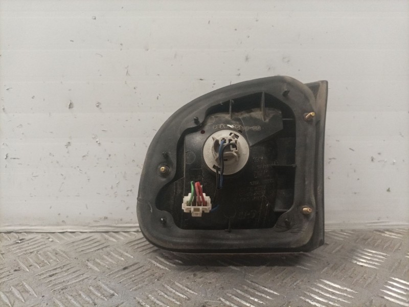 Recambio de piloto trasero izquierdo para daewoo lanos referencia OEM IAM   