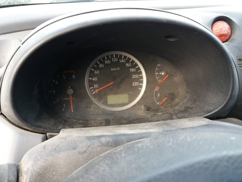 nissan almera tino (v10m) 2.2 dci diesel cat   |   0.00 - ... | 2000 | 112 cv / 82 kw del año 2000