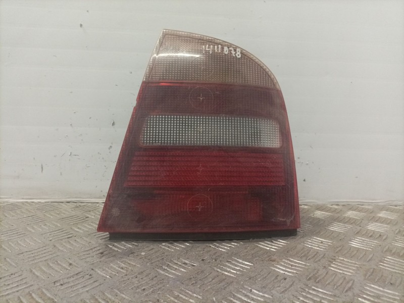 Recambio de piloto trasero derecho para skoda octavia berlina (1u2) referencia OEM IAM   