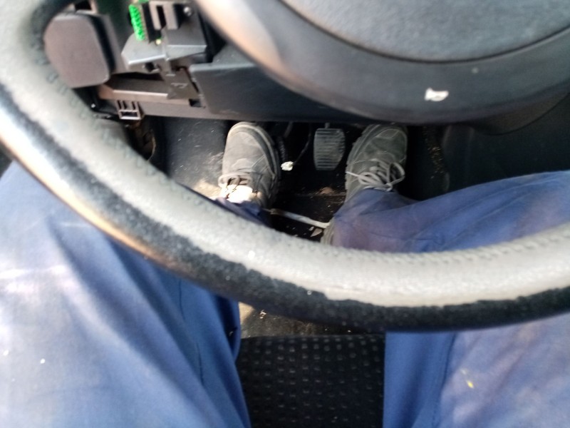 Recambio de volante para citroen c4 picasso referencia OEM IAM   