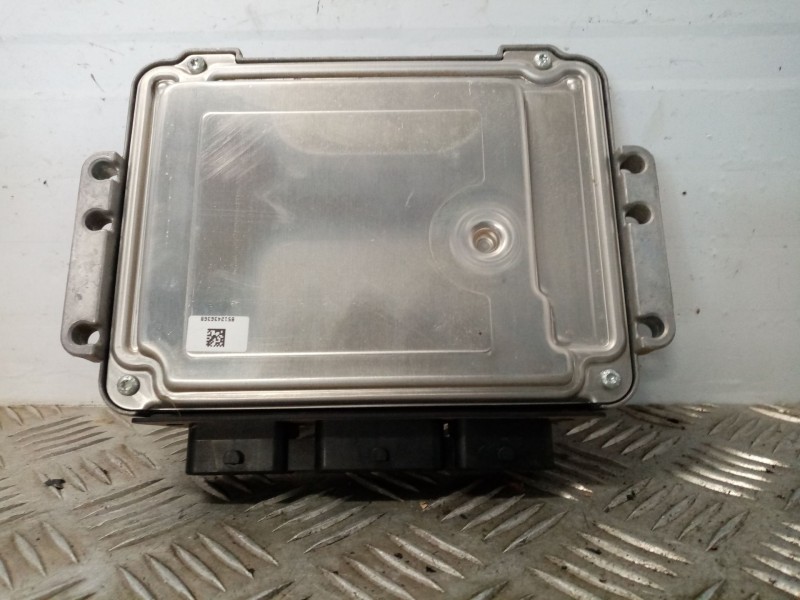 Recambio de centralita motor uce para citroen c4 picasso referencia OEM IAM 0281012980 9663476180 