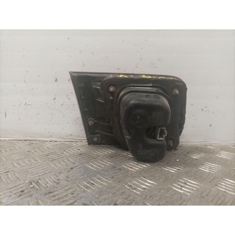 Recambio de piloto trasero derecho para honda civic coupe (ej6/8) referencia OEM IAM    Recambio de piloto trasero derecho para honda civic coupe (ej6/8) referencia OEM IAM