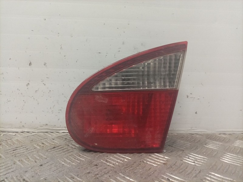 Recambio de piloto trasero derecho para daewoo lanos referencia OEM IAM   