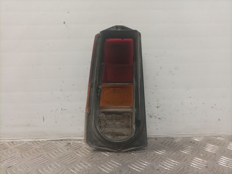 Recambio de piloto trasero derecho para fiat panda 1.1 referencia OEM IAM   