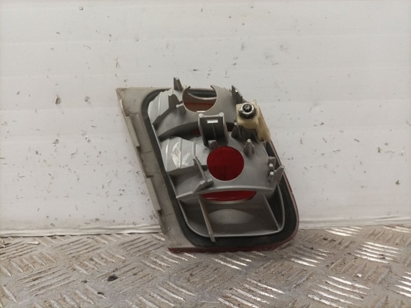 Recambio de piloto trasero derecho para bmw serie 3 coupe (e46) 1.9 cat referencia OEM IAM   