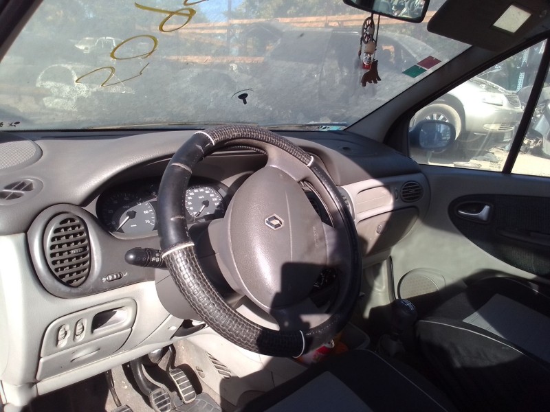 renault megane scenic rxe 1.9dti del año 1999