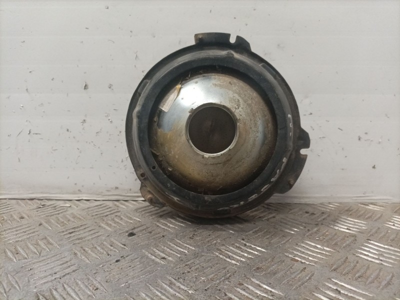 Recambio de faro izquierdo para mitsubishi montero (l040) 2.5 turbodiesel referencia OEM IAM    Recambio de faro izquierdo para mitsubishi montero (l040) 2.5 turbodiesel referencia OEM IAM