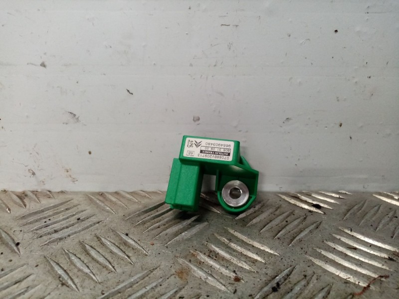 Recambio de sensor para citroen c4 picasso referencia OEM IAM 9654903480  