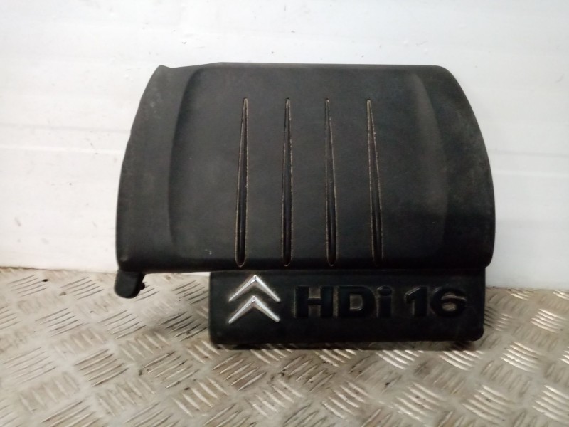Recambio de tapa motor para citroen c4 picasso referencia OEM IAM 9659999880  