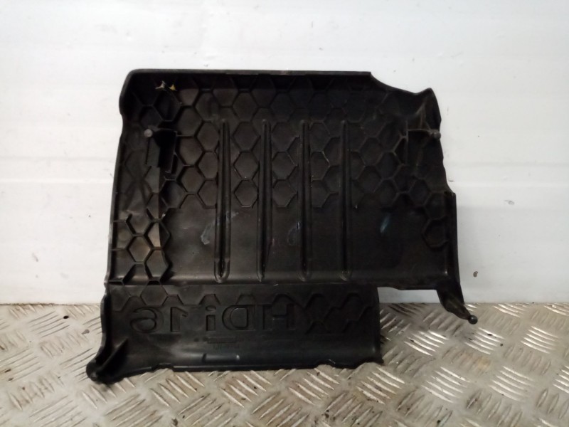 Recambio de tapa motor para citroen c4 picasso referencia OEM IAM 9659999880  