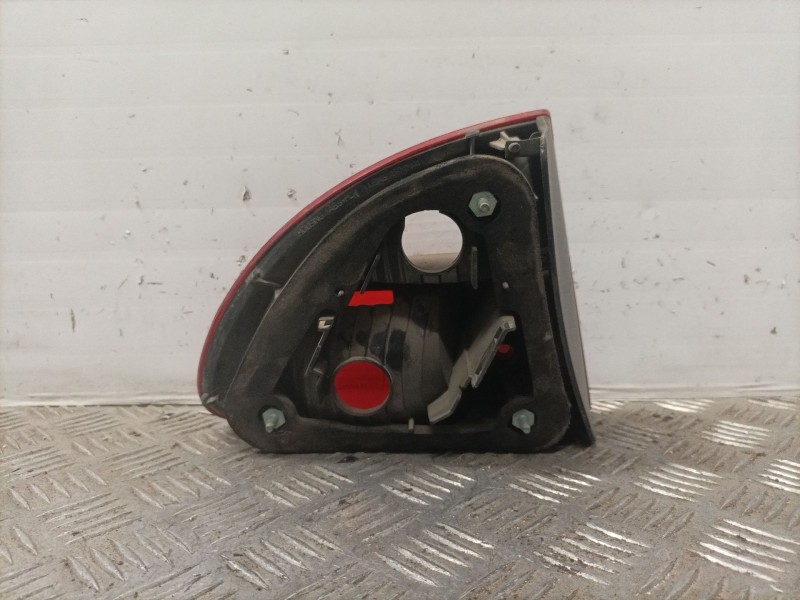 Recambio de piloto lateral derecho para seat referencia OEM IAM    Recambio de piloto lateral derecho para seat referencia OEM IAM