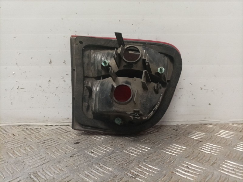 Recambio de piloto trasero derecho para seat referencia OEM IAM   