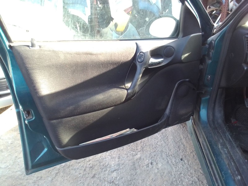 opel vectra c berlina del año 2002