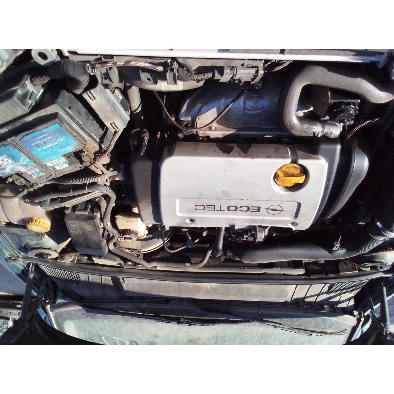 opel vectra c berlina del año 2002