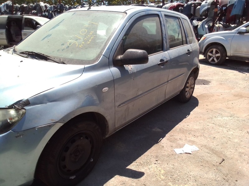 mazda 2 berlina (dy) del año 2003