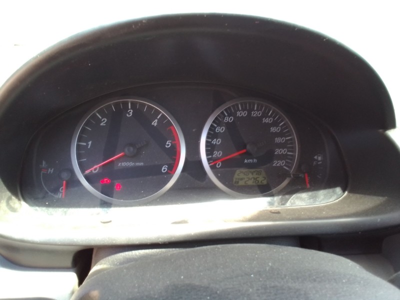 mazda 2 berlina (dy) del año 2003