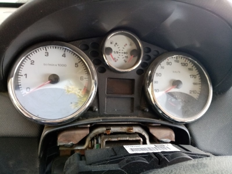 Recambio de cuadro instrumentos para peugeot 207 sw referencia OEM IAM   