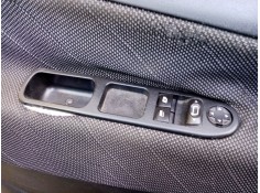 Recambio de maneta elevalunas delantera izquierda para peugeot 207 sw referencia OEM IAM    2