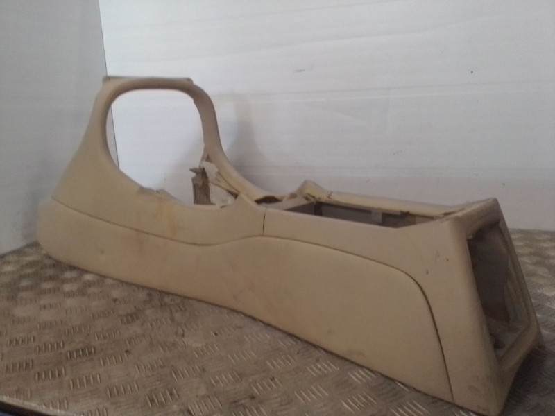 Recambio de consola central para jaguar daimler clasico referencia OEM IAM   