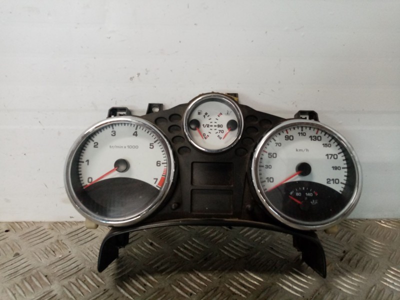 Recambio de cuadro instrumentos para peugeot 207 sw referencia OEM IAM 9662904080  
