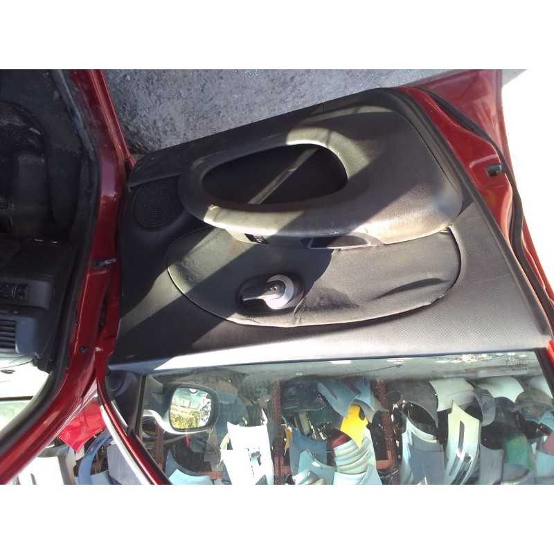 nissan micra (k12e) del año 2002