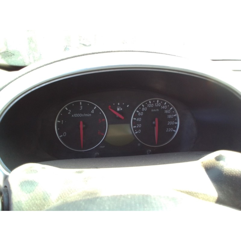 nissan micra (k12e) del año 2002