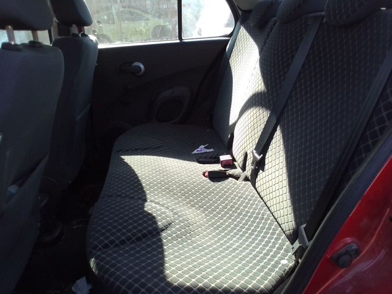 nissan micra (k12e) del año 2002