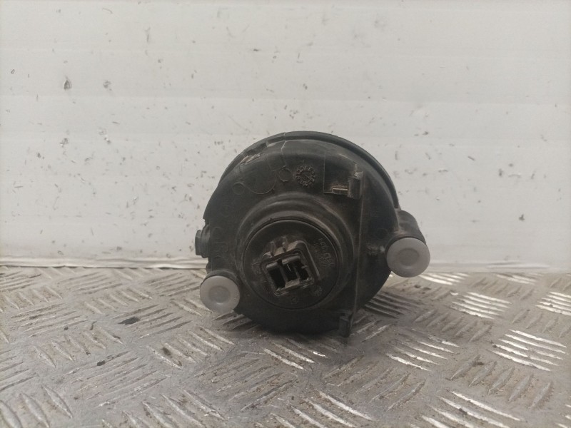 Recambio de faro antiniebla izquierdo para renault scenic ii 1.9 dci diesel referencia OEM IAM 7701045718  