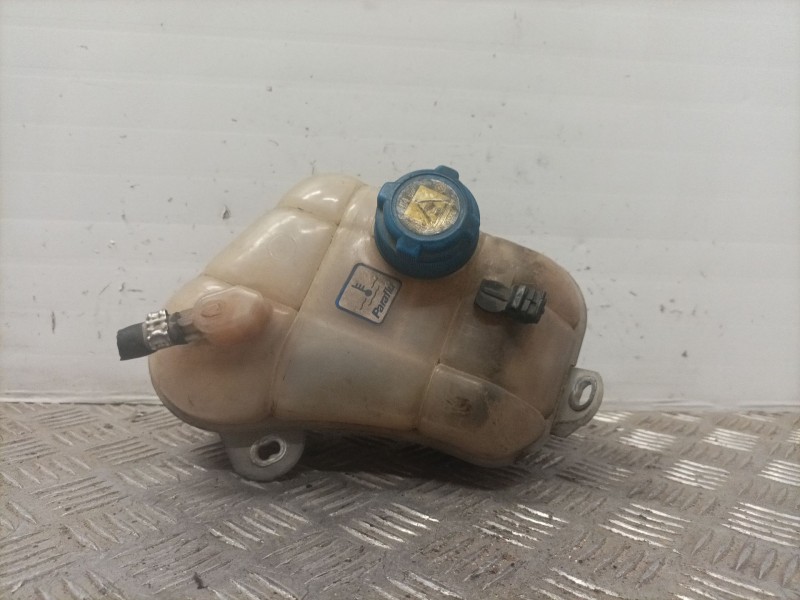 Recambio de deposito expansion para fiat bravo (198) 1.9 8v jtd cat referencia OEM IAM 51799558  