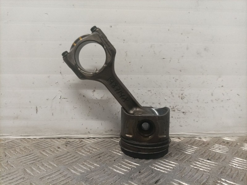 Recambio de piston para opel insignia berlina 2.0 cdti cat referencia OEM IAM   