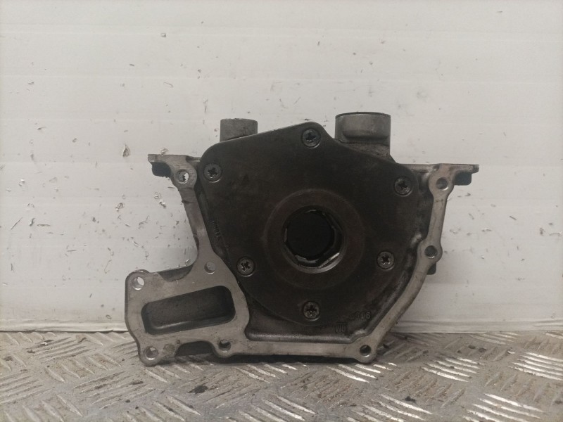 Recambio de bomba aceite para opel insignia berlina cosmo referencia OEM IAM 55566000  