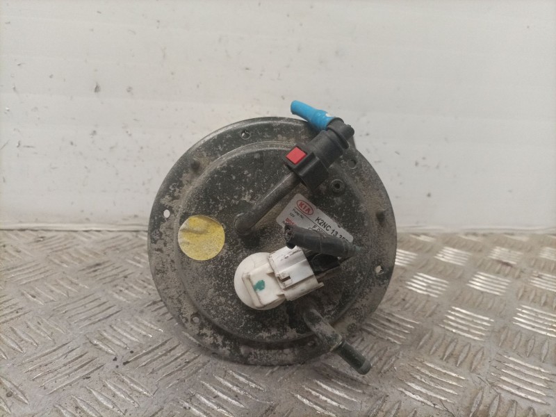 Recambio de aforador para kia sephia ll referencia OEM IAM K2NC1335Z F00T058506 