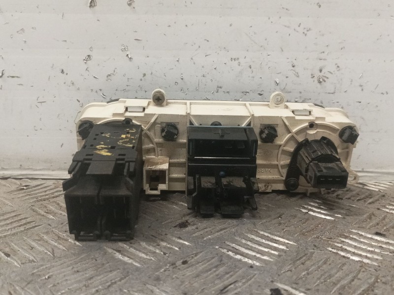 Recambio de mando calefaccion / aire acondicionado para ford mondeo berlina (gd) clx referencia OEM IAM 1027804  