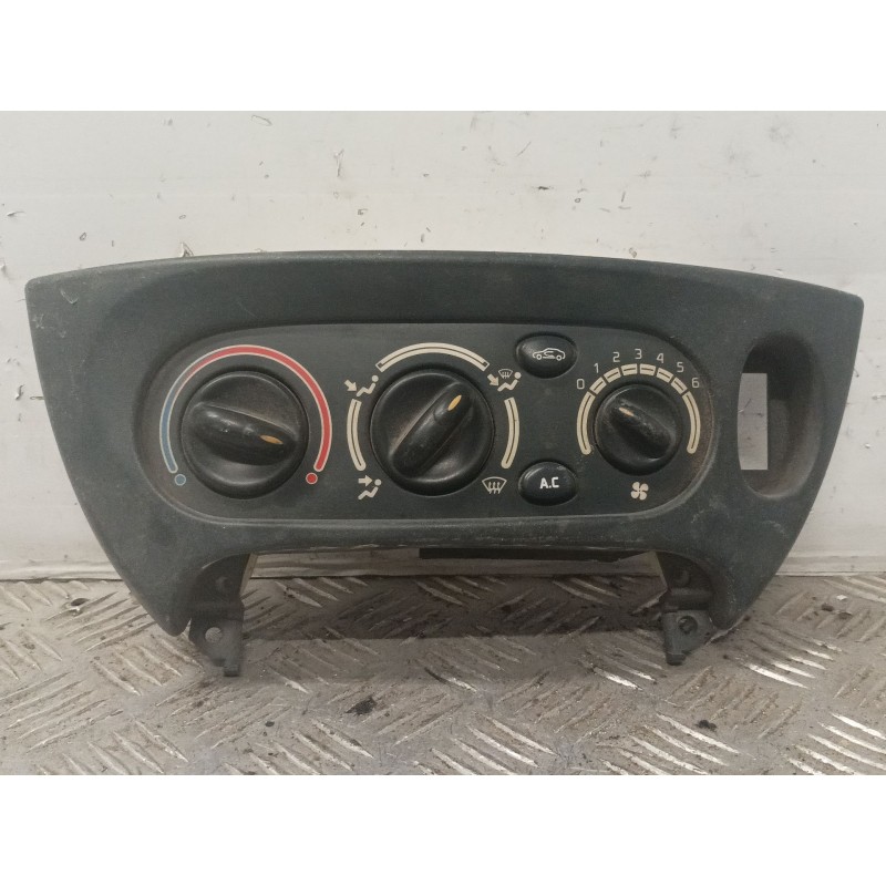 Recambio de mando calefaccion / aire acondicionado para renault megane i classic (la0) 1.4e rn referencia OEM IAM 7701209442  