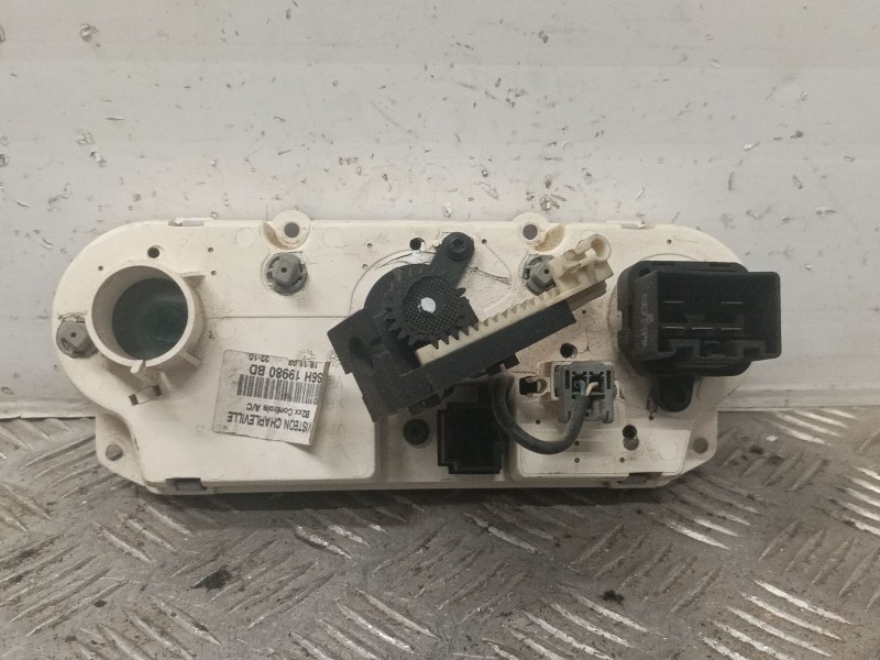 Recambio de mando climatizador para ford fusion (cbk) trend referencia OEM IAM    Recambio de mando climatizador para ford fusion (cbk) trend referencia OEM IAM