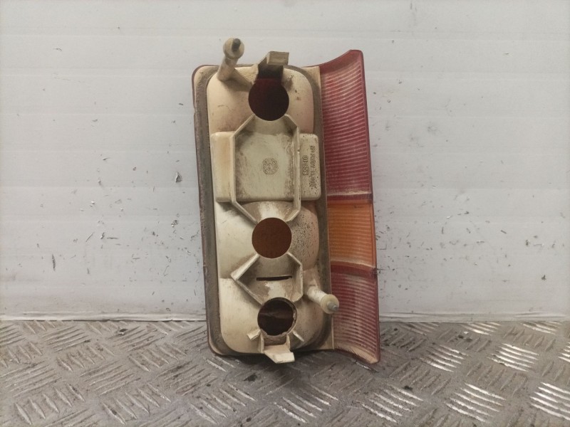 Recambio de piloto trasero izquierdo para seat terra 0.9 referencia OEM IAM    Recambio de piloto trasero izquierdo para seat terra 0.9 referencia OEM IAM