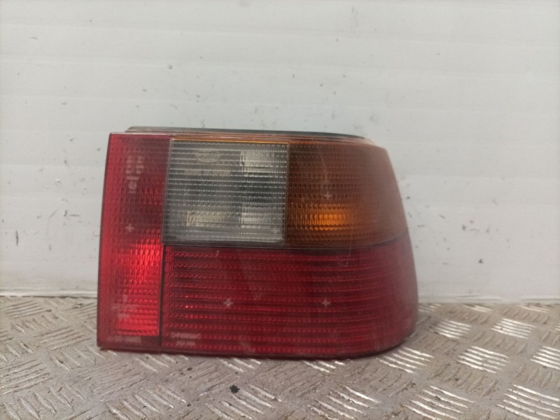 Recambio de piloto trasero derecho para seat referencia OEM IAM   