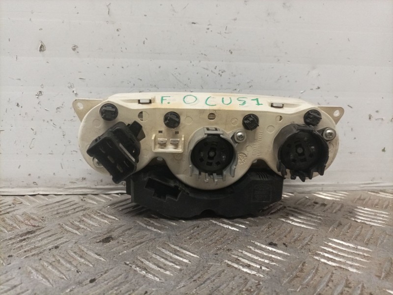 Recambio de mando calefaccion / aire acondicionado para ford focus berlina (cak) trend referencia OEM IAM    Recambio de mando calefaccion / aire acondicionado para ford focus berlina (cak) trend referencia OEM IAM