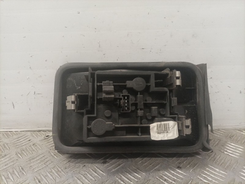 Recambio de piloto trasero izquierdo para citroen xantia berlina referencia OEM IAM    Recambio de piloto trasero izquierdo para citroen xantia berlina referencia OEM IAM