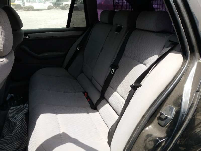 bmw serie 3 berlina (e46)    |   0.98 - 0.06 | 1998 - 2006 del año 1998