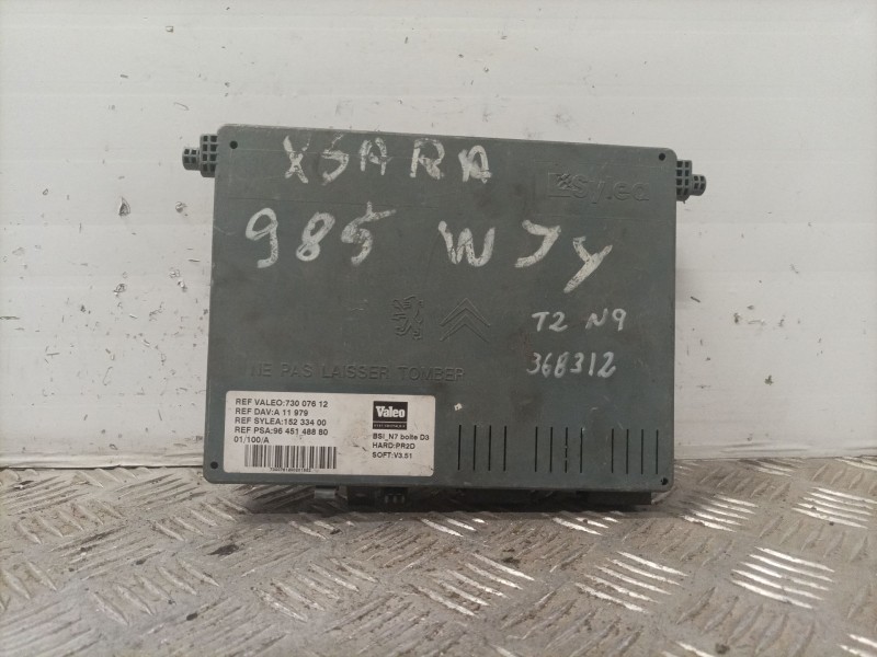 Recambio de caja reles / fusibles para citroen xsara berlina 1.9 d sx referencia OEM IAM 73007612 9645148880 BS1N7BOITED3