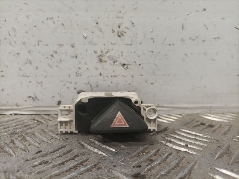 Recambio de warning para ford focus berlina (cak) trend referencia OEM IAM 2M5T13A350AA  